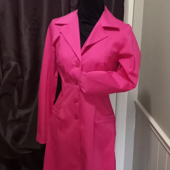 Jacket - Picture 1 of 4